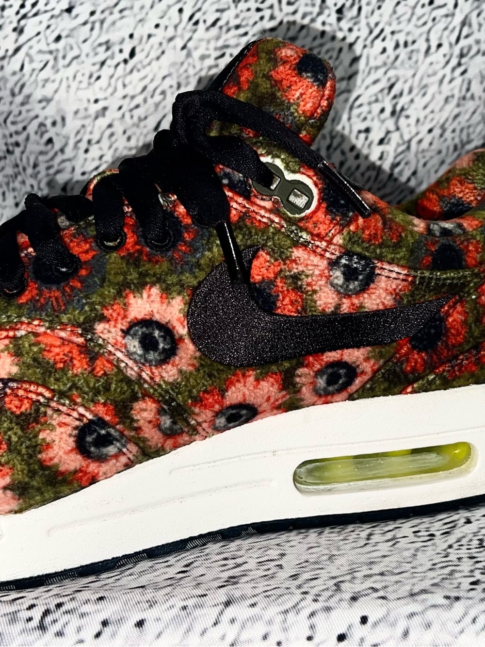 Nike Men’s Air Max 1 Daisy. Solar Black Crimson size 11.5 - Picture 6 of 10